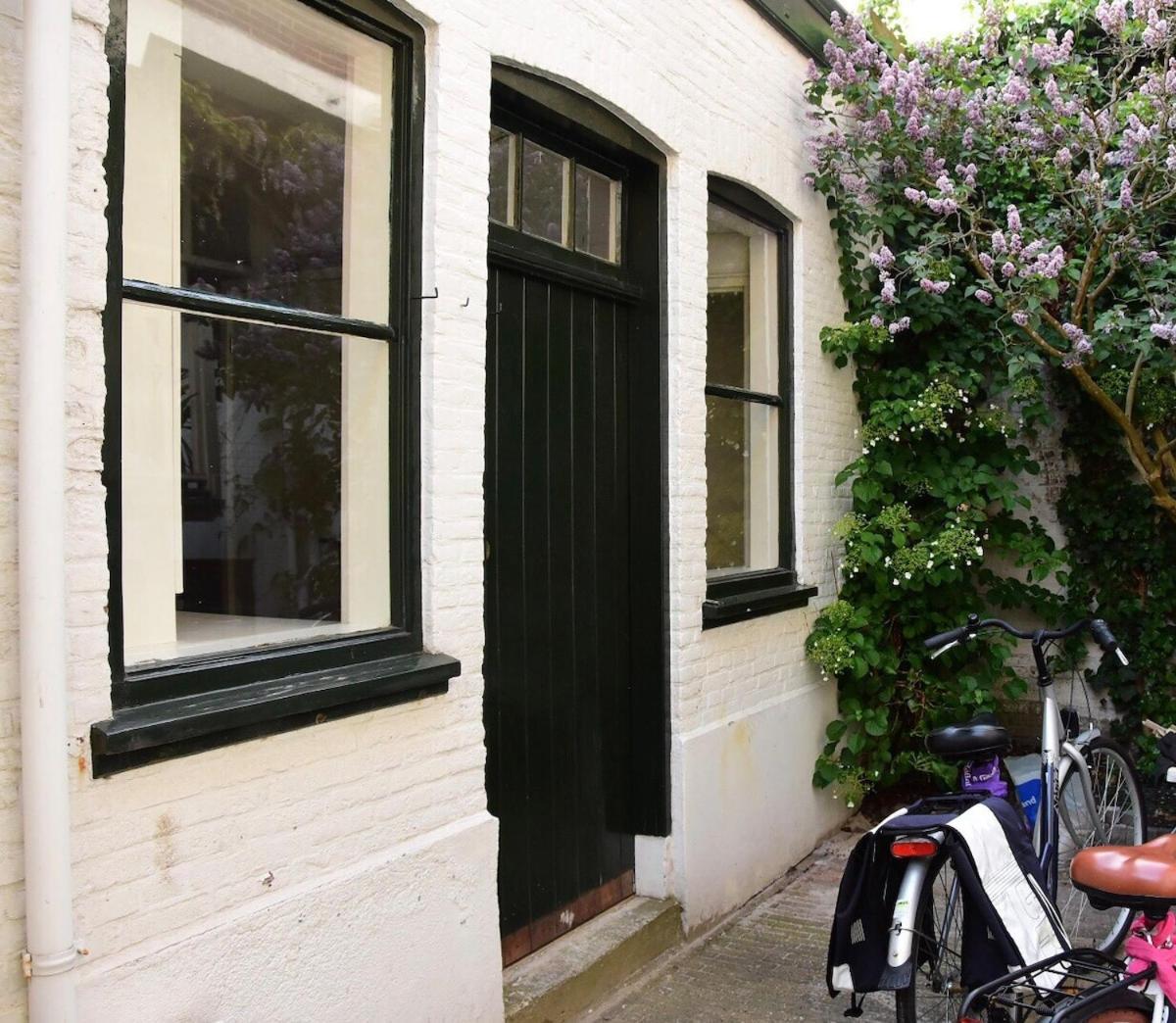 Charming Tiny House Den Haag